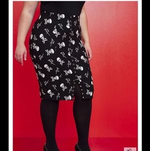 Torrid Betsey Johnson Skull Pencil Skirt